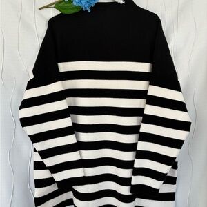 Max Studio Monochrome Knit Top